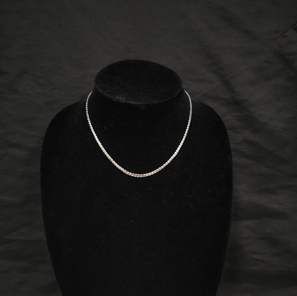 Simple necklace